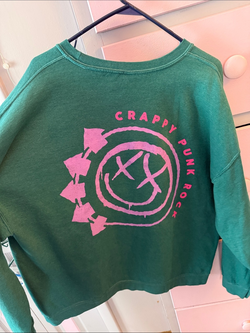 urban outfitters blink 182 graphic oversized crew neck - Picture 3 of 4